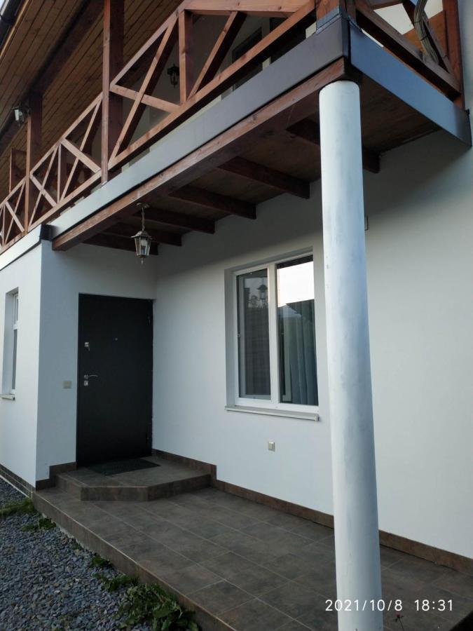 Nestg Guest House Pilipets Zewnętrze zdjęcie
