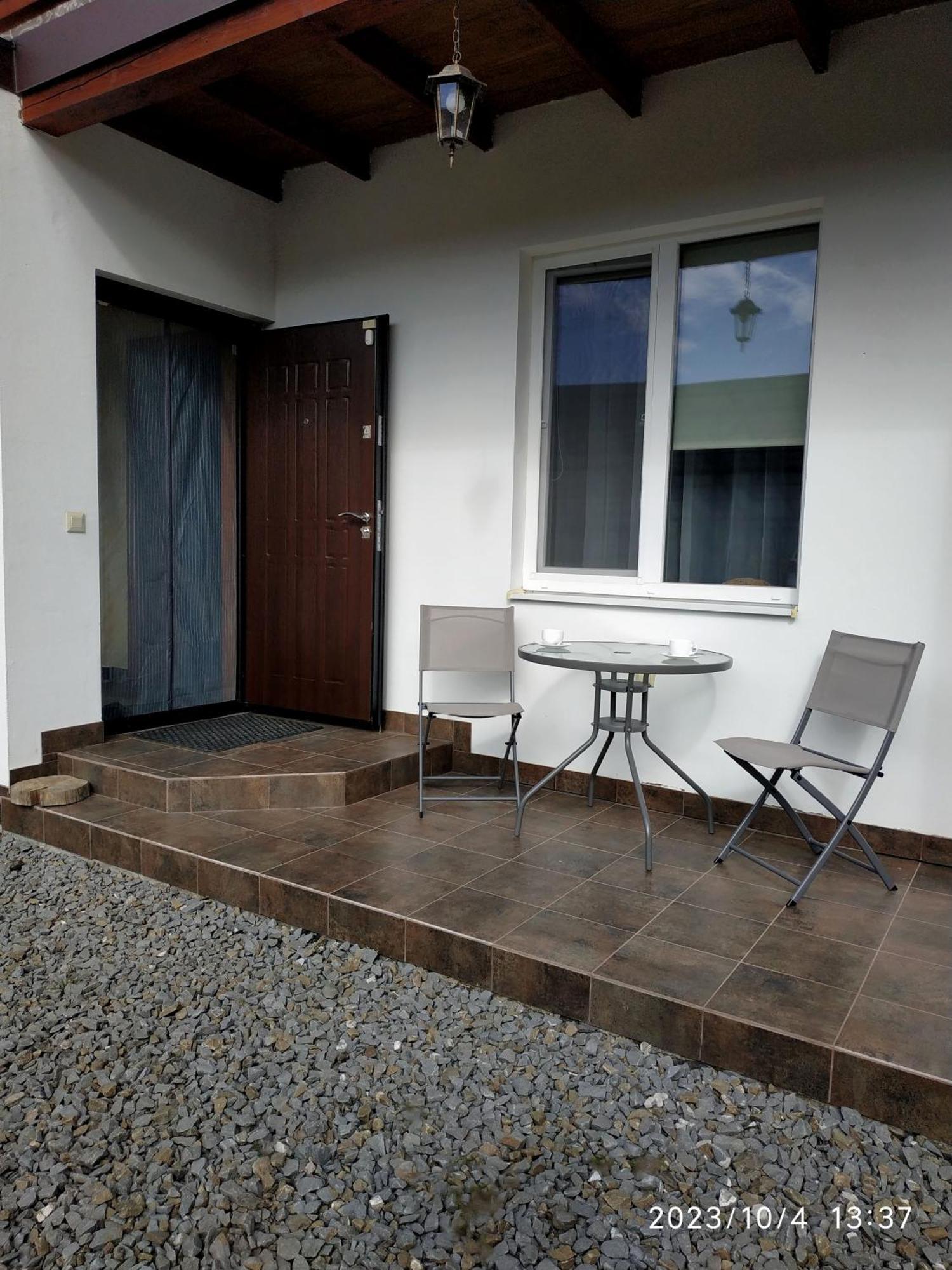 Nestg Guest House Pilipets Zewnętrze zdjęcie
